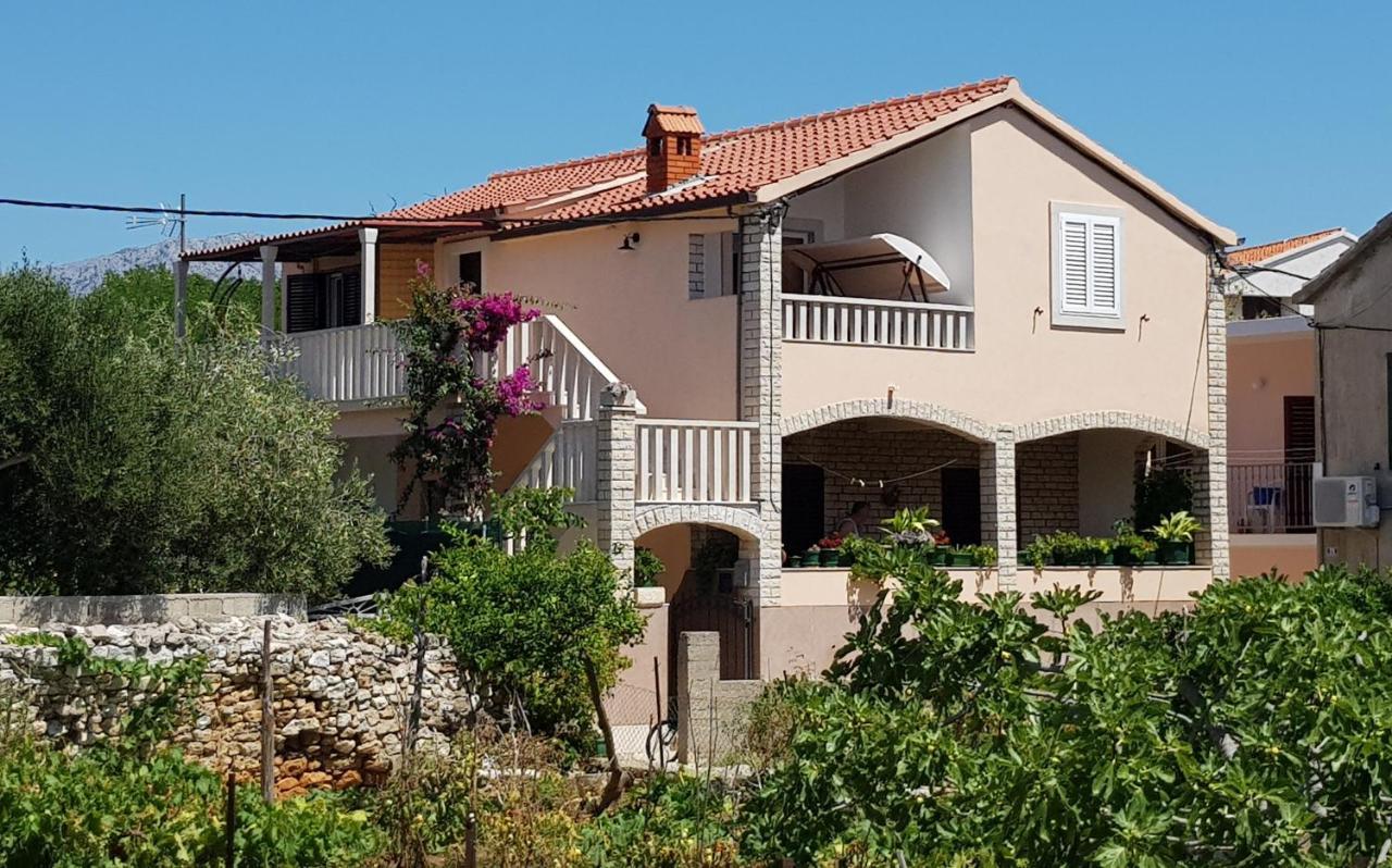 Apartments Mladen Sucuraj Luaran gambar